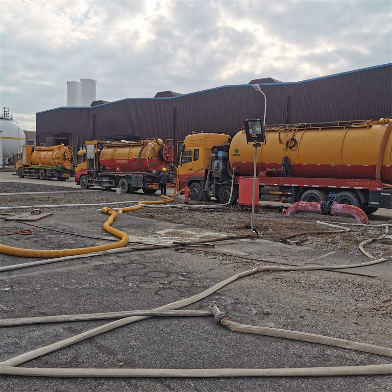 东丽污水池清理